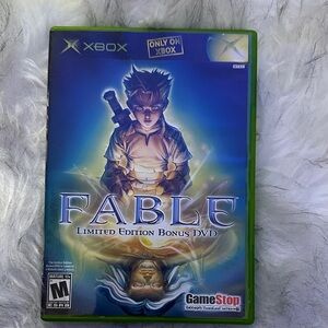 Fable Limited Edition Bonus DVD - Green
